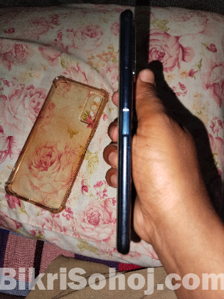 Vivo y20